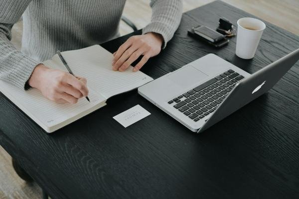 Tại Sao Laravel Vẫn Là Framework PHP Số 1 Cho Các Dự Án Lớn 2026?